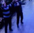 В Дагестане прохожие поймали выпавшего из окна ребёнка (Видео) - Magas.Ru