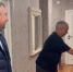 Руководитель Миннаца Ингушетии Руслан Мизиев исполнил новогоднюю мечту девочки из Карабулака - Газета Ингушетия