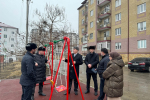 Партдесант «Единой России» провел мониторинг новых детских игровых площадок в Магасе