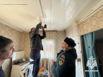 Сотрудники МЧС России продолжают работу по установке пожарных извещателей