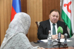 Глава Ингушетии провел личный прием граждан