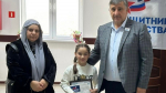 В Карабулаке вручили денежные призы победителям детского конкурса рисунков